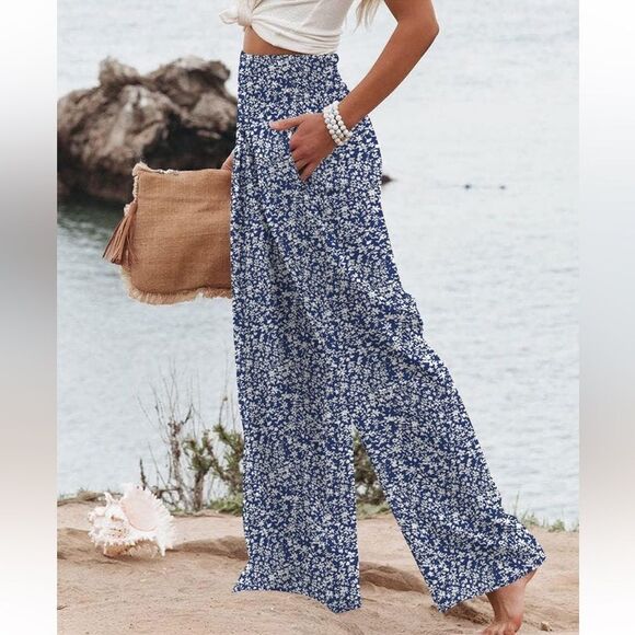 Blue and White Palazzo Pants with Floral Print - Picture 3 of 6
